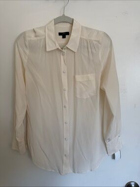 JCrew Woman’s 100% silk Button-Down Casual Shirt with Chest Pocket